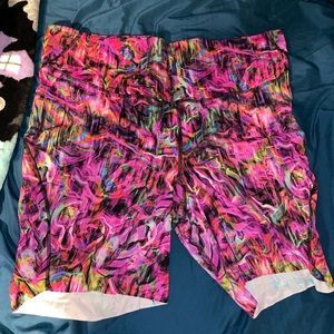 Lululemon nulux biker shorts